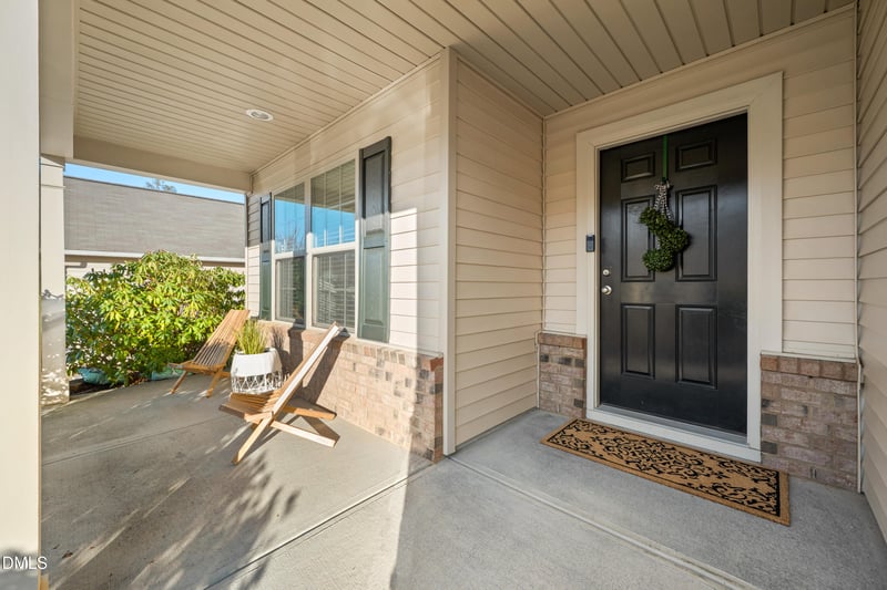 2540 Averon Dr, Fuquay Varina, NC 27526