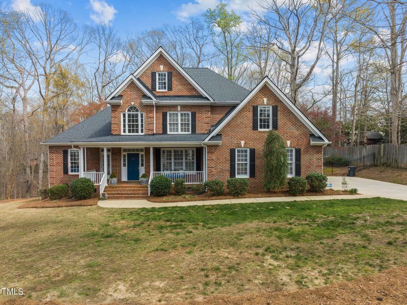 2540 Leas Mill Ct, Raleigh, NC 27606