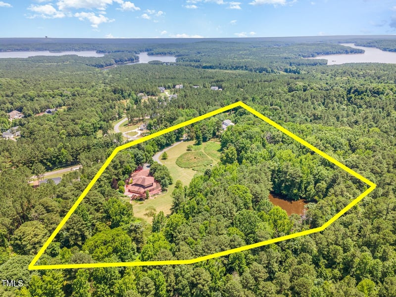 2540 Seaforth Rd, Pittsboro, NC 27312