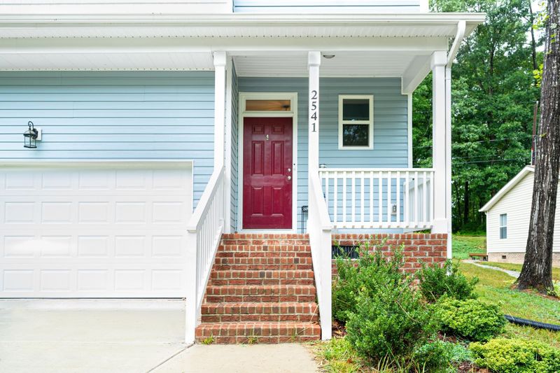 2541 Barwick Dr, Durham, NC 27704