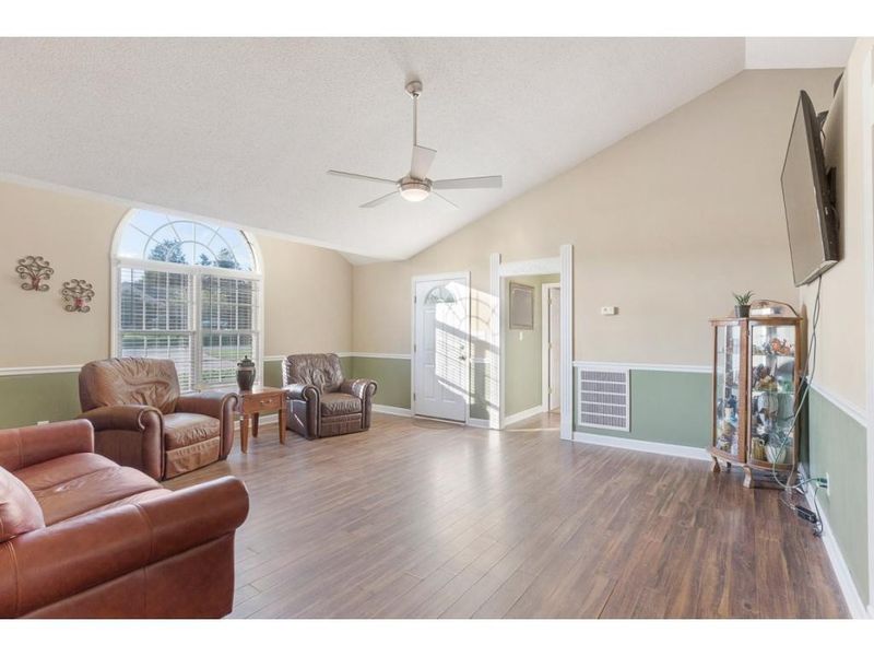 2541 Farrell Rd, Mebane, NC 27302