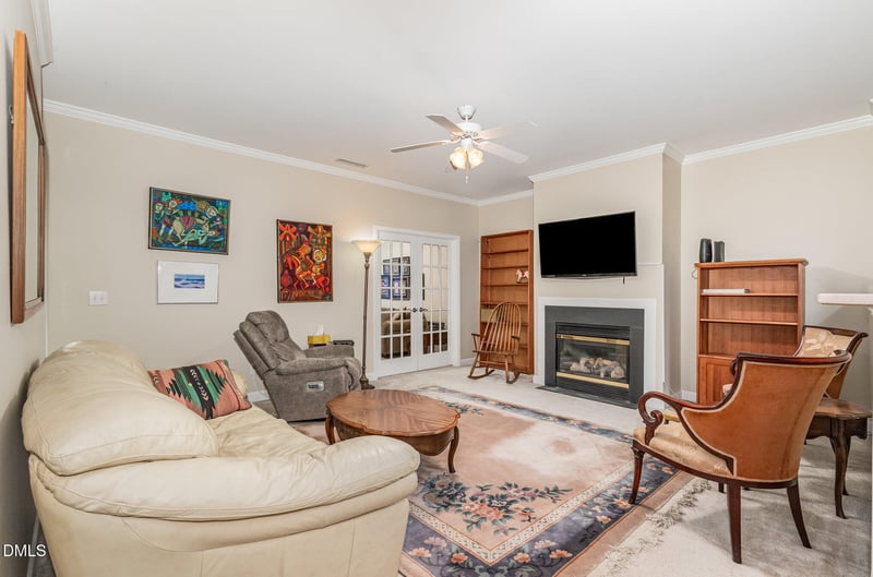 2541 Forest Shadows Ln, Raleigh, NC 27614