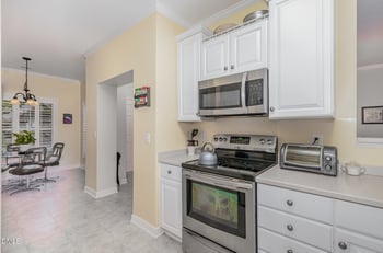 2541 Forest Shadows Ln, Raleigh, NC 27614