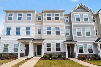 2541 Kasota Ln, Raleigh, NC 27610