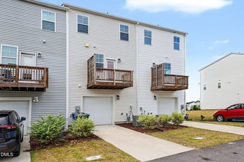 2541 Kasota Ln, Raleigh, NC 27610