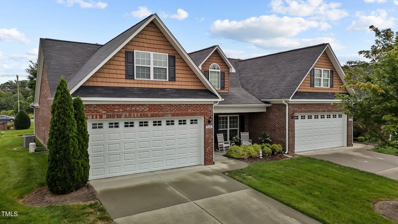 2541 Longshadow Dr, Graham, NC 27253