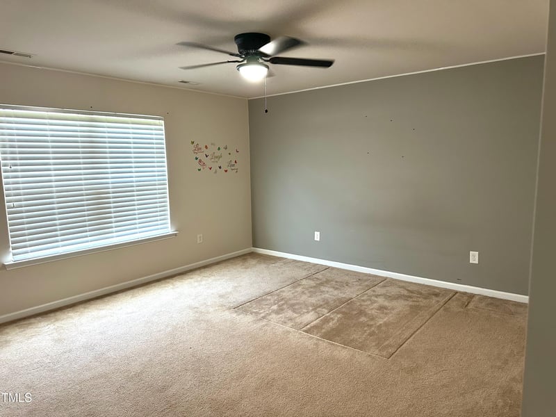 2542 Girvan Dr, Fuquay Varina, NC 27526