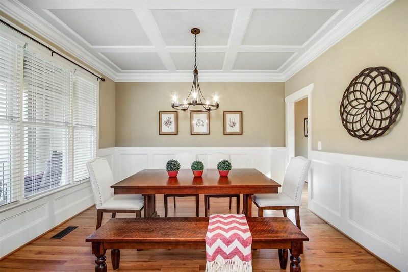 2543 Corley Wood Dr, Raleigh, NC 27606