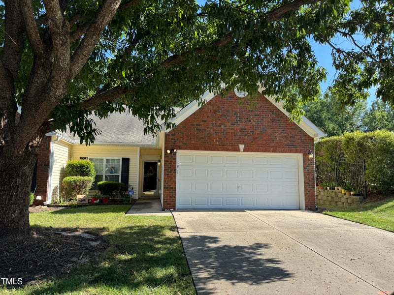 2545 Forest Shadows Ln, Raleigh, NC 27614
