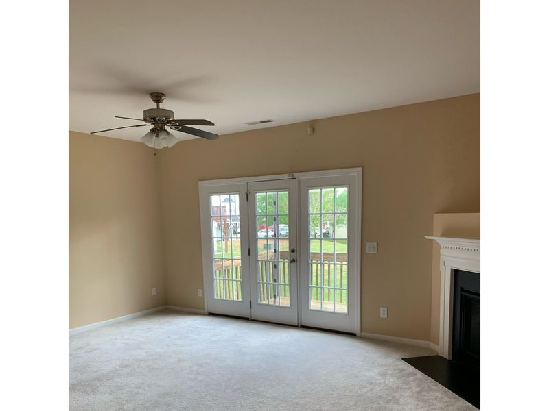 2545 Wyntercrest Ln, Durham, NC 27713