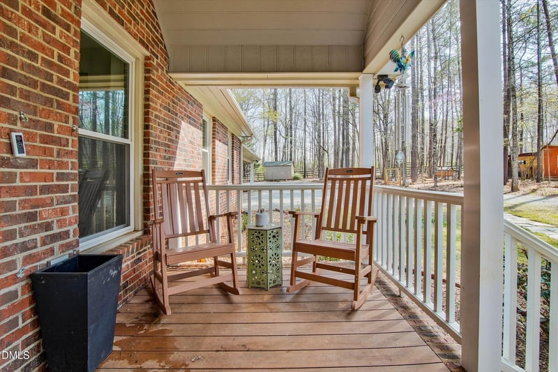2547 Comanche Trl, Hillsborough, NC 27278