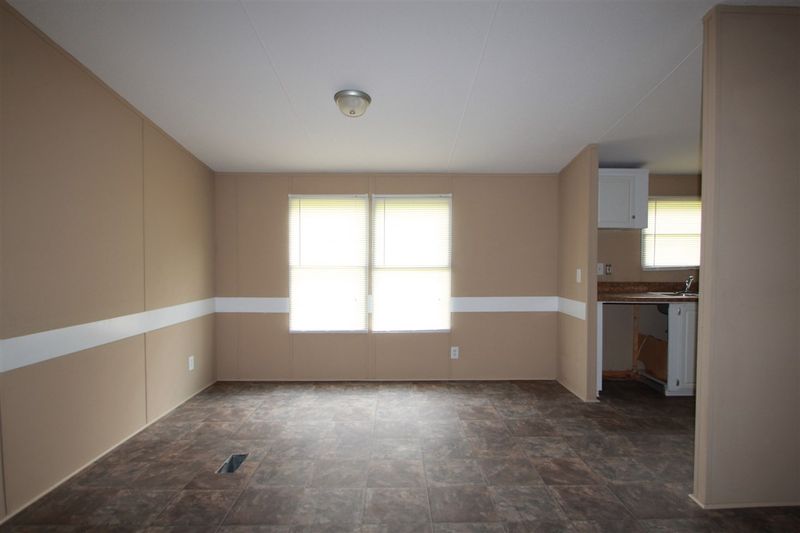 2549 Holly Brook Dr, Burlington, NC 27217
