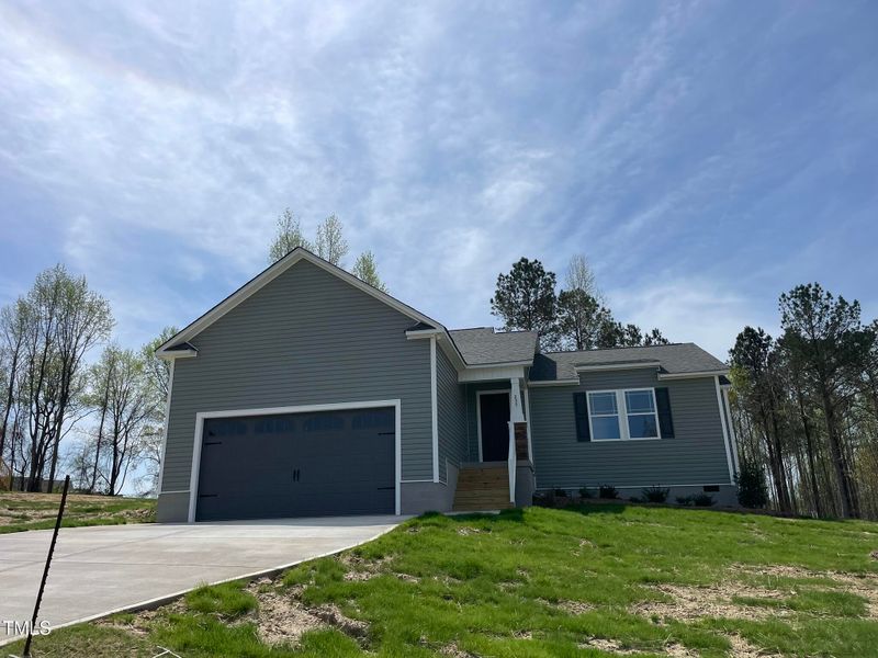 255 Constellation Ct, Benson, NC 27504