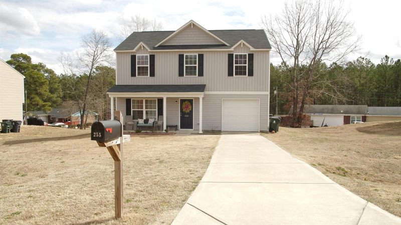 255 Emilies Crossing Way, Lillington, NC 27546