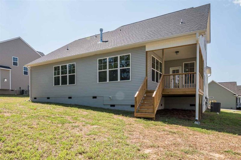 255 Grey Hawk Dr, Garner, NC 27529