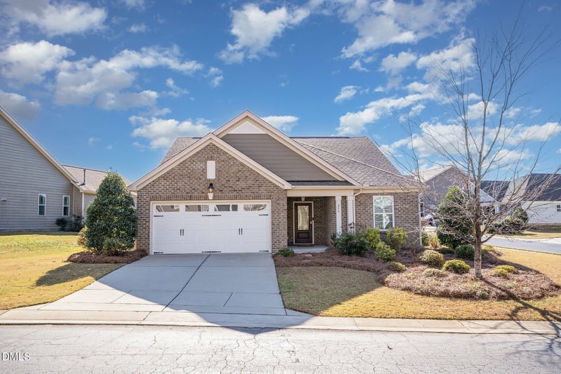 255 Heathwood Dr, Clayton, NC 27527