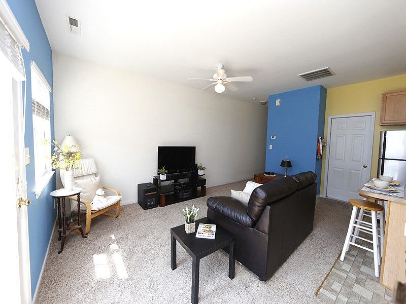 255 Plaza Dr #B, Chapel Hill, NC 27517