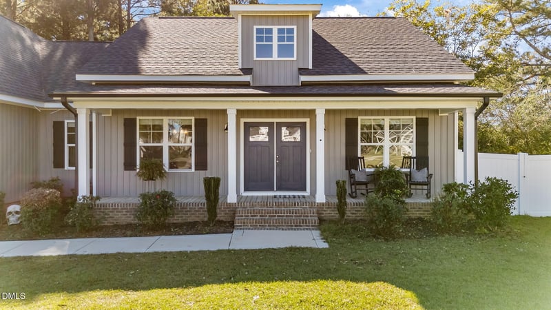 255 Ravens Row Dr, Benson, NC 27504