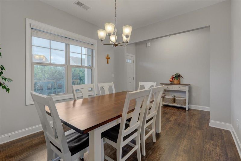255 Shore Pine Dr, Youngsville, NC 27596