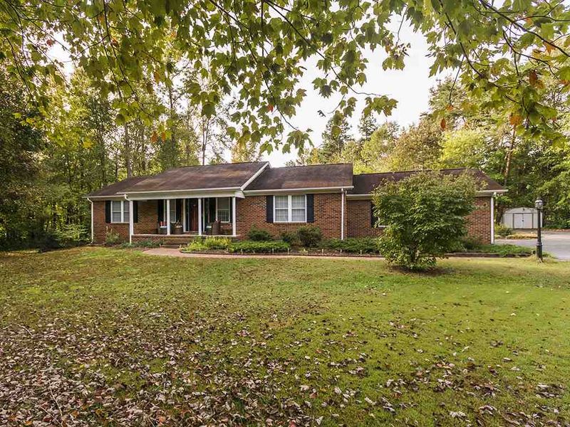 2550 Adams Farm Ct, Snow Camp, NC 27349