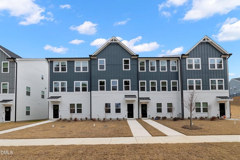 2550 Olive Chapel Rd, Apex, NC 27502