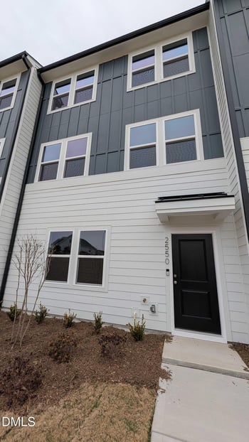 2550 Olive Chapel Rd, Apex, NC 27502