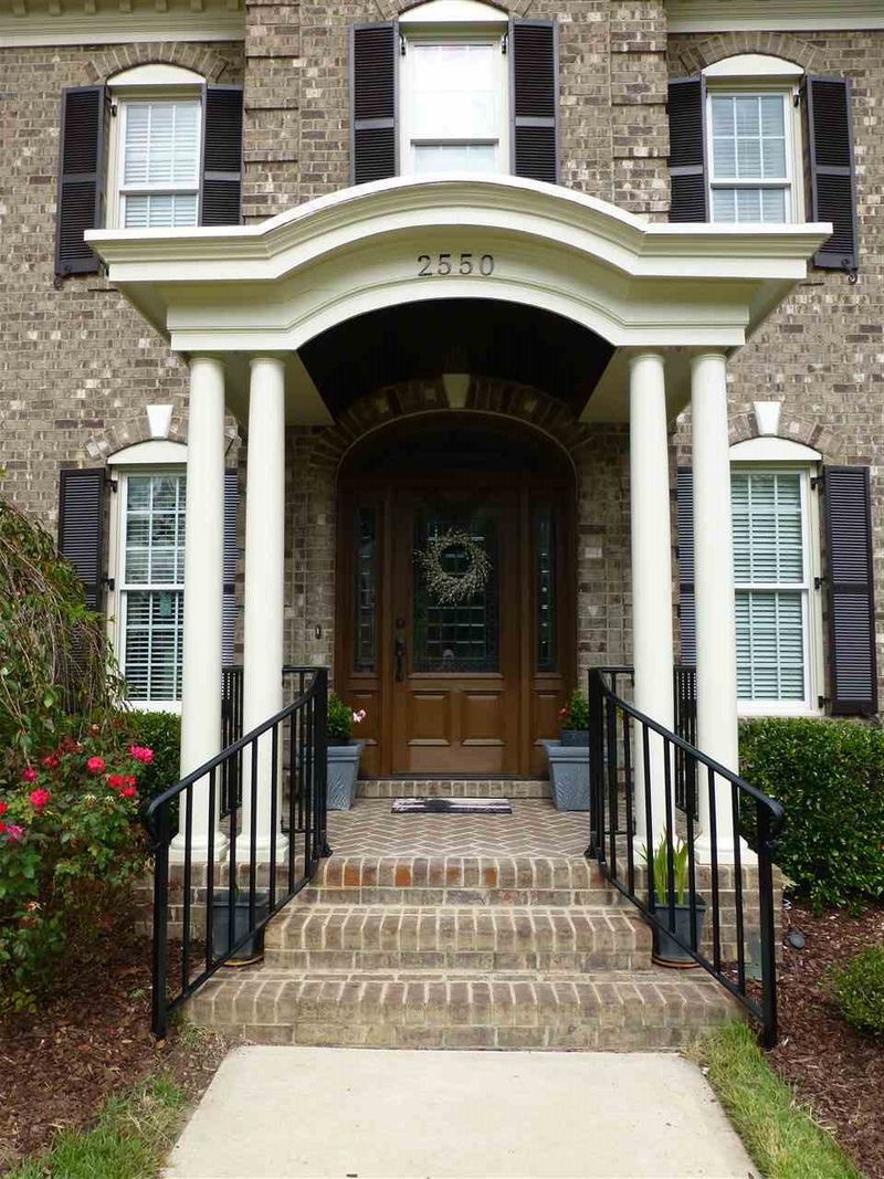 2550 Umbria Ct, Apex, NC 27502