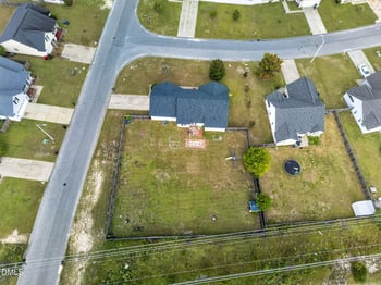2551 Crumpler Dr, Hope Mills, NC 28348