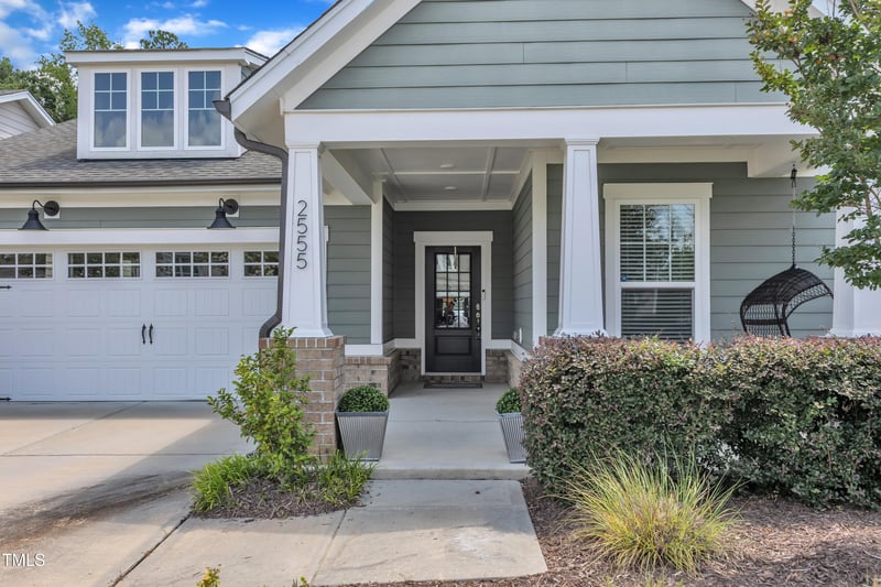 2555 Kylewynd Pl, New Hill, NC 27562