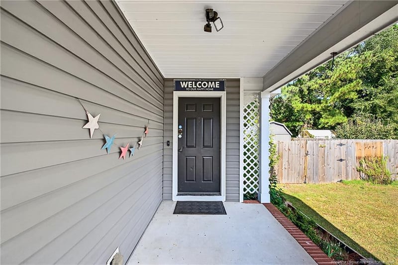 2556 Previs Dr, Fayetteville, NC 28306