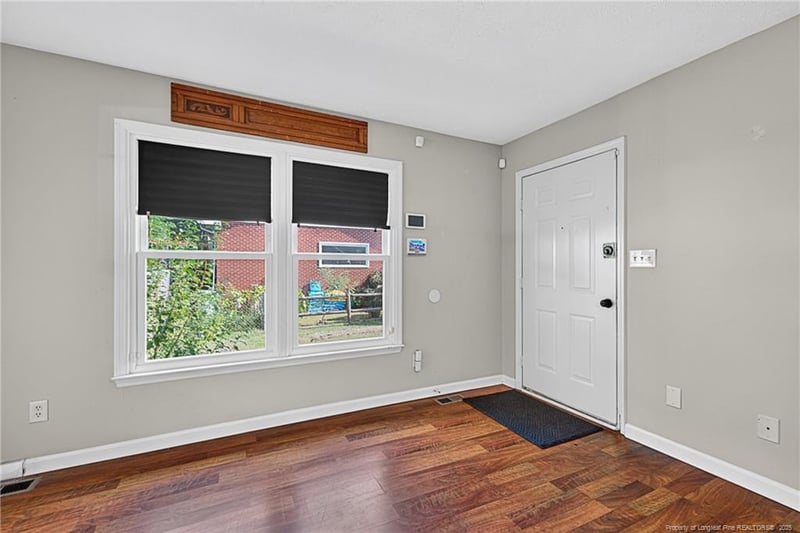 2556 Previs Dr, Fayetteville, NC 28306