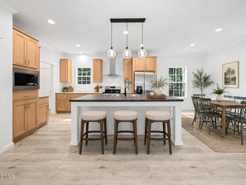 2558 Buckingham Dr, Franklinton, NC 27525