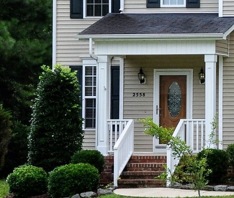2558 Winding Creek Ln, Franklinton, NC 27525