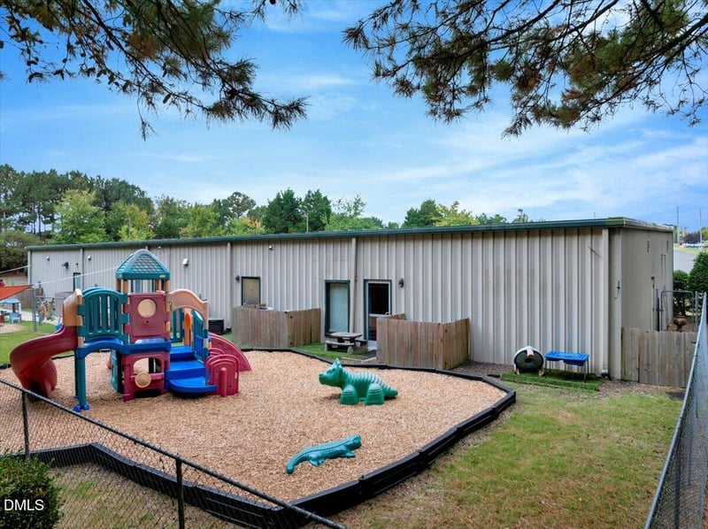 2559 Capitol Dr #101-105, Creedmoor, NC 27522