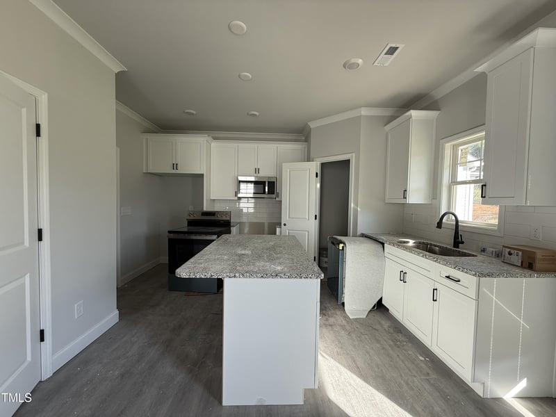 256 Bluejay St, Clayton, NC 27520