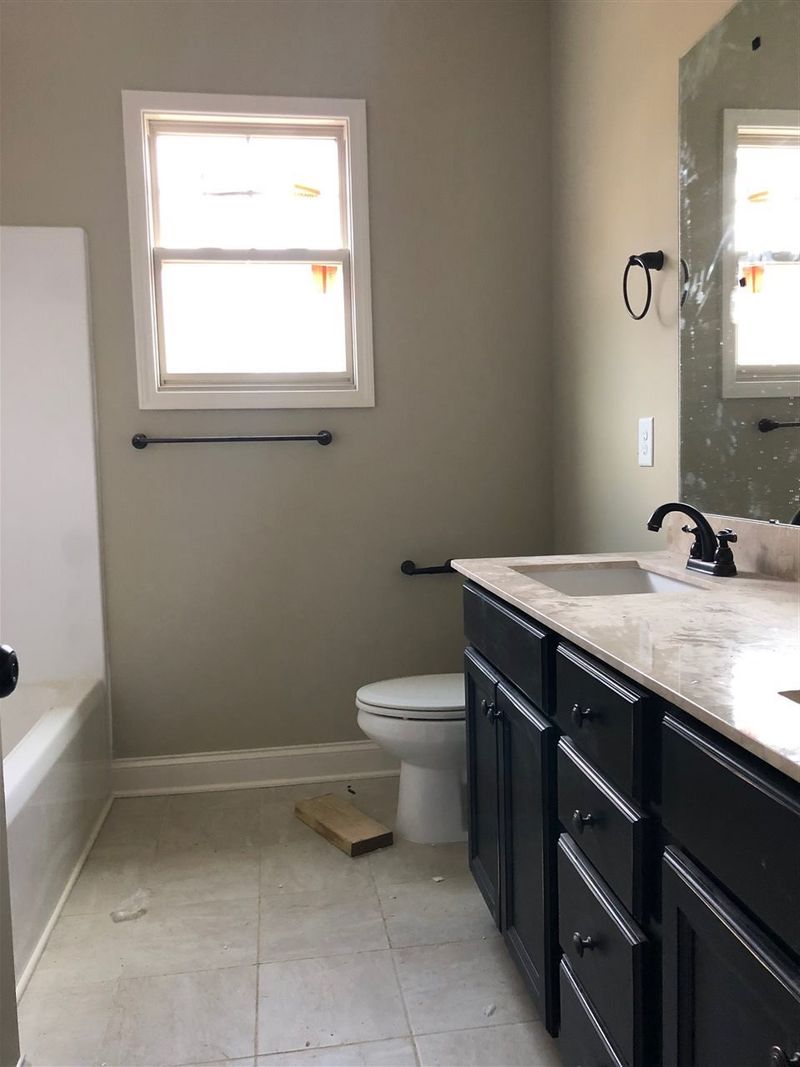 256 Farmall Dr, Smithfield, NC 27577