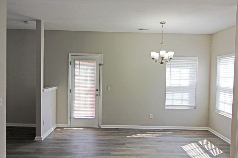 256 River Hills Dr, Clayton, NC 27527