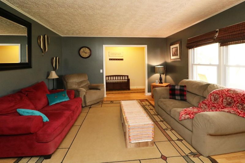 256 Tanglewood Cir, Roxboro, NC 27573