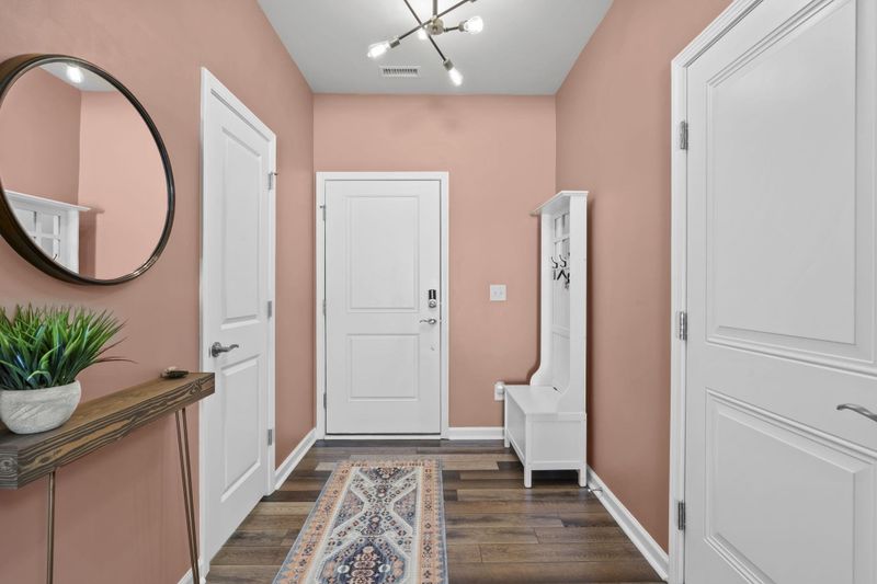 256 White Oak Ridge Dr, Garner, NC 27529