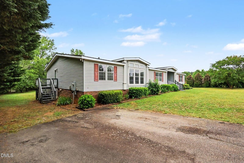 256 Yellow Belle Ct, Zebulon, NC 27597