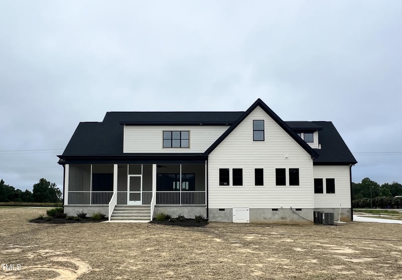 2560 Lassiter Rd, Four Oaks, NC 27524
