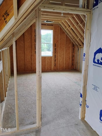 2560 Lassiter Rd, Four Oaks, NC 27524