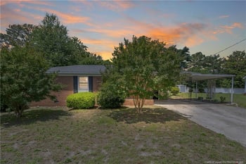 2560 Pine Springs Dr, Fayetteville, NC 28306