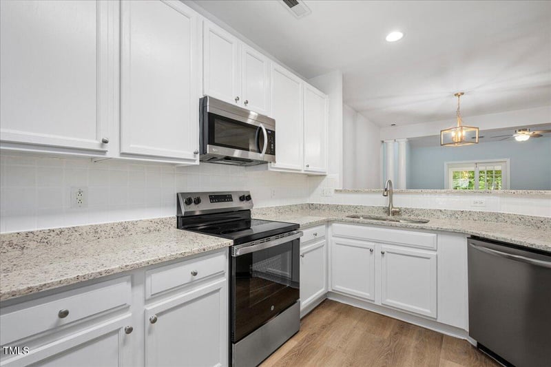 2561 Bent Green St, Raleigh, NC 27614