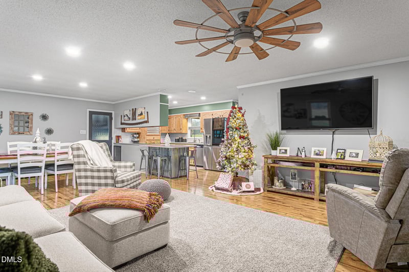 2567 Jones Dr, Mebane, NC 27302