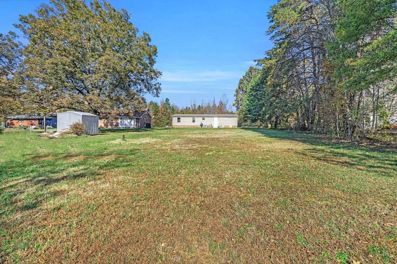 2567 Willie Pace Rd, Burlington, NC 27217