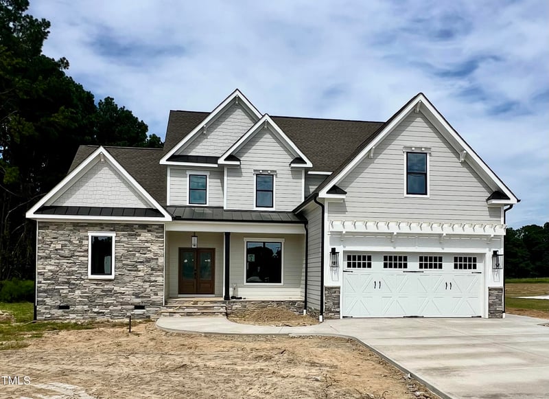 2568 Lassiter Rd, Four Oaks, NC 27524