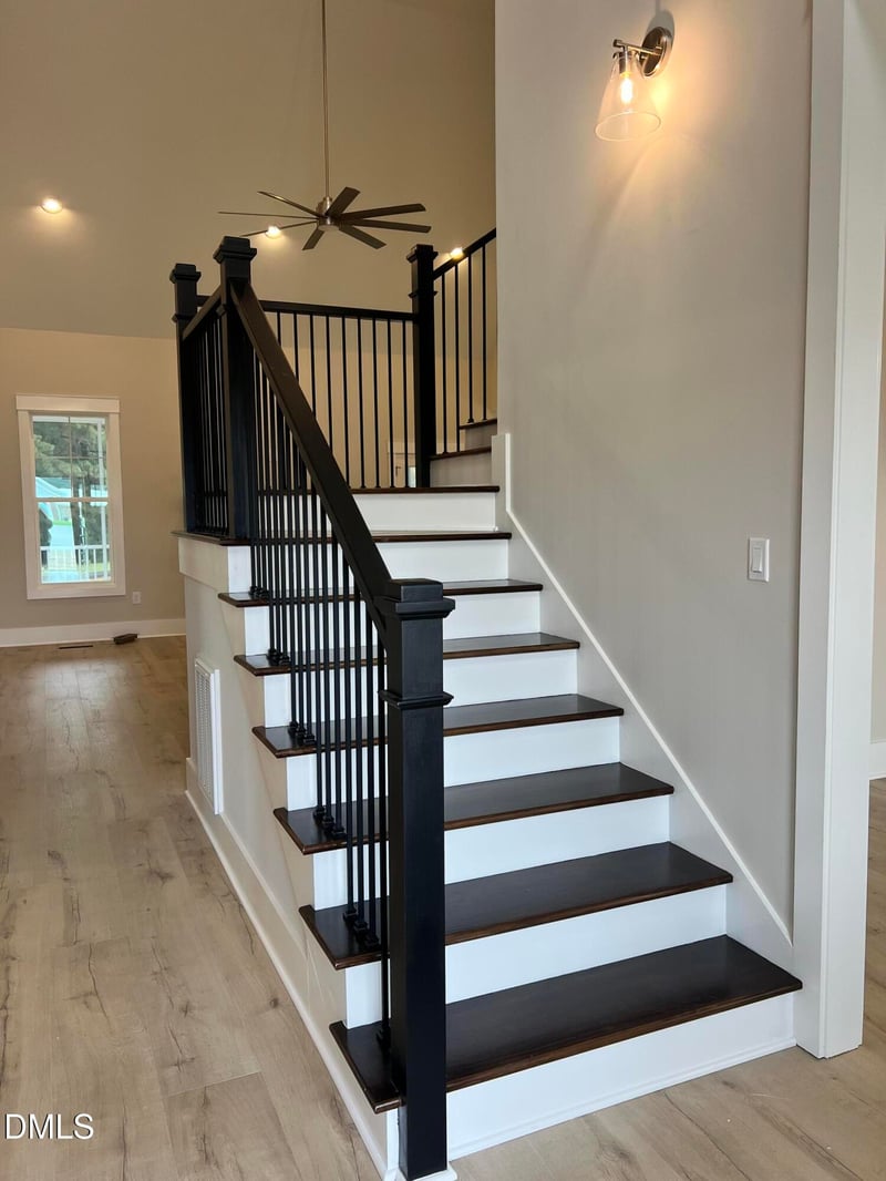 2568 Lassiter Rd, Four Oaks, NC 27524