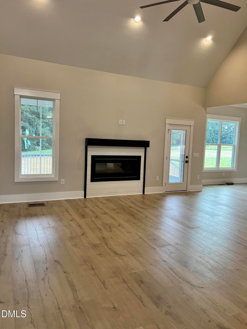 2568 Lassiter Rd, Four Oaks, NC 27524