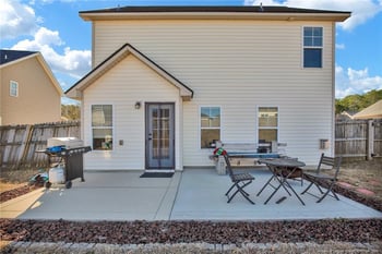 2568 Spinnaker Dr, Hope Mills, NC 28348